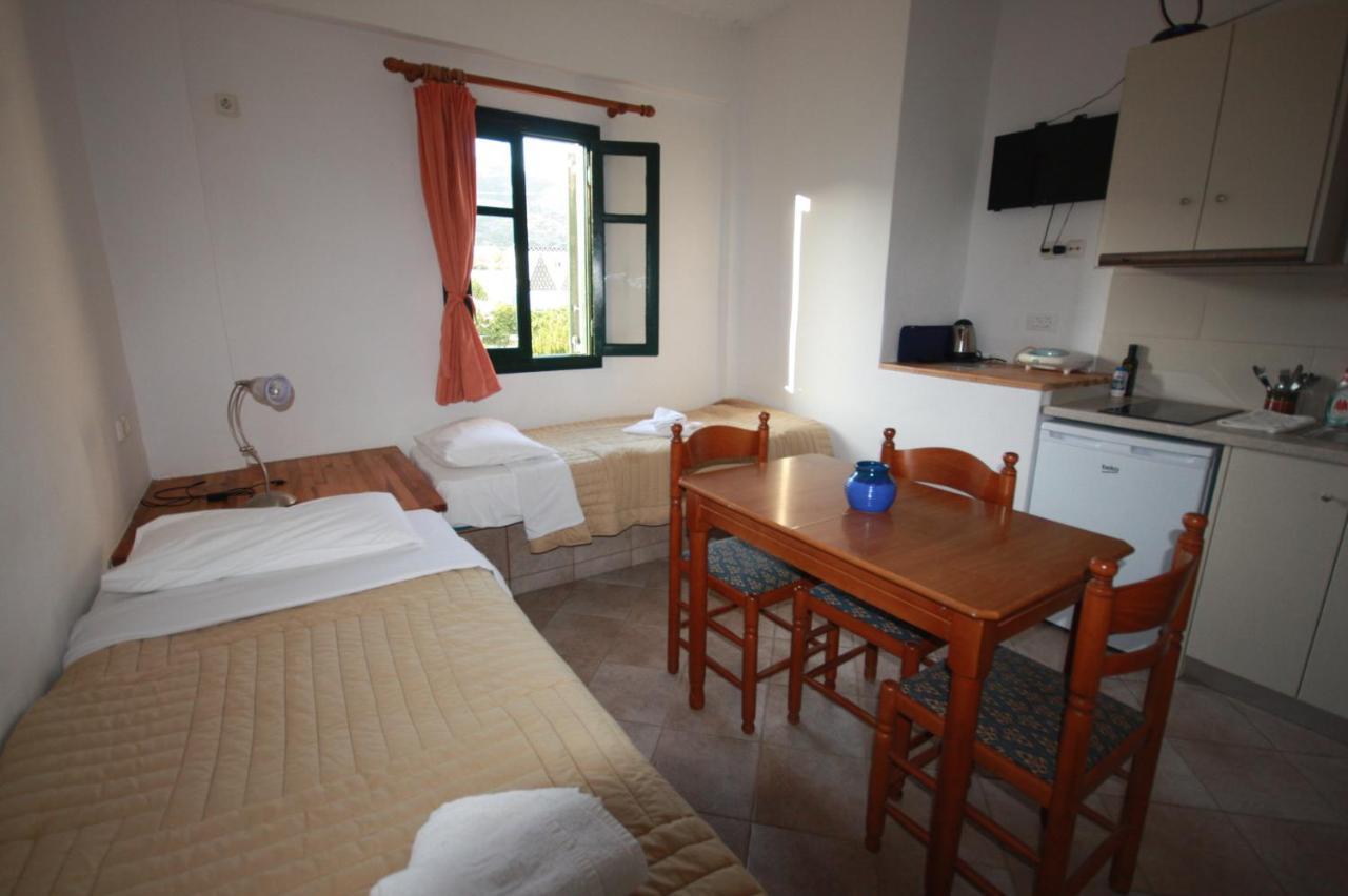 Cyclades Beach Apartments Chrisopigi  Экстерьер фото